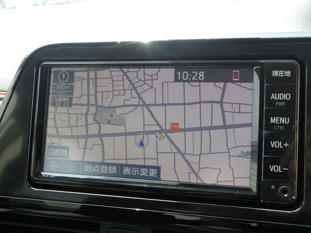 Car thumbnail 4