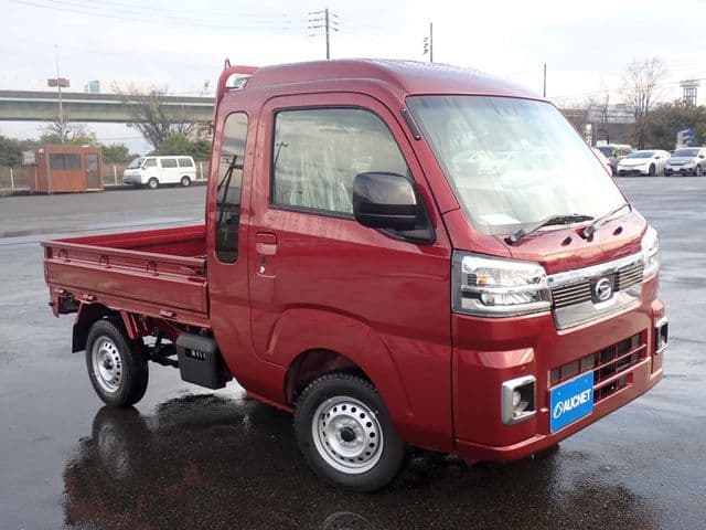DAIHATSU