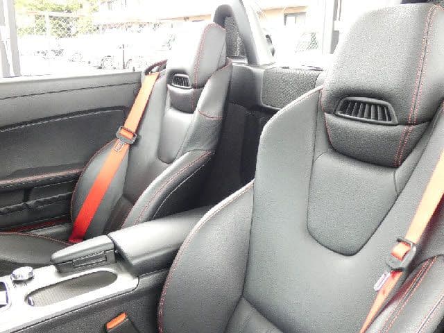 Car thumbnail 4