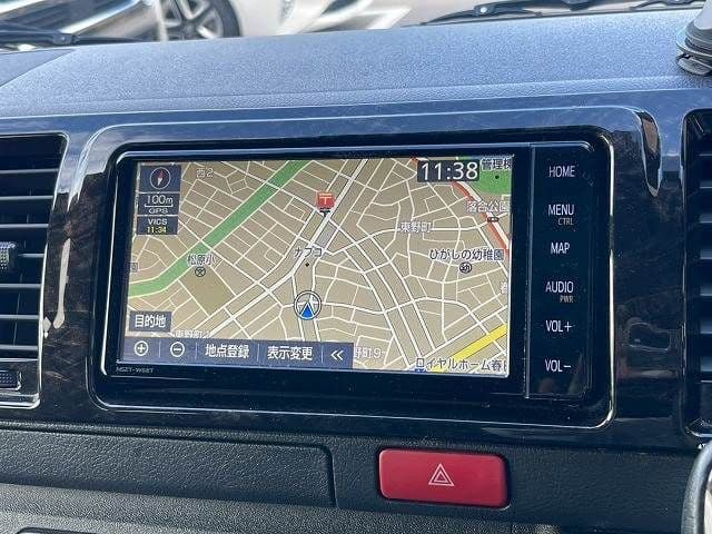Car thumbnail 3