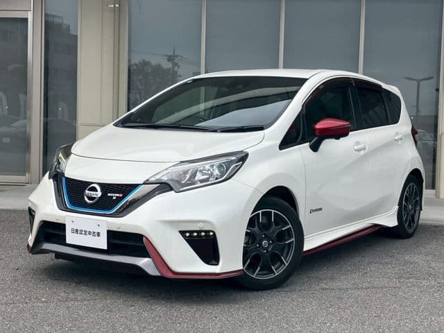 NISSAN