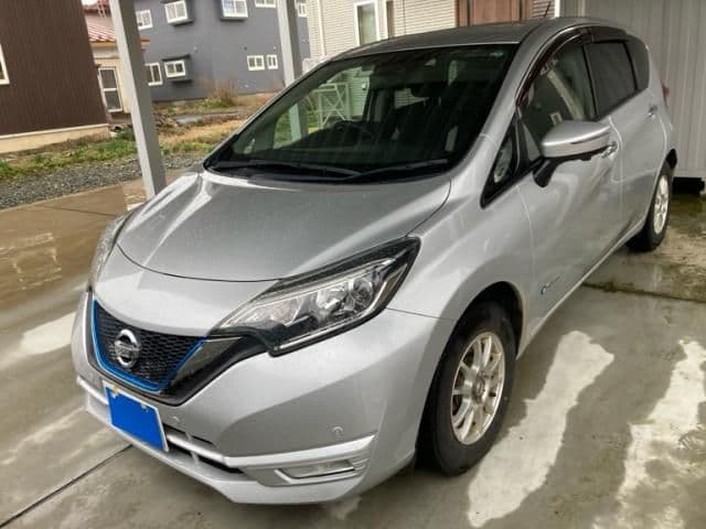 NISSAN