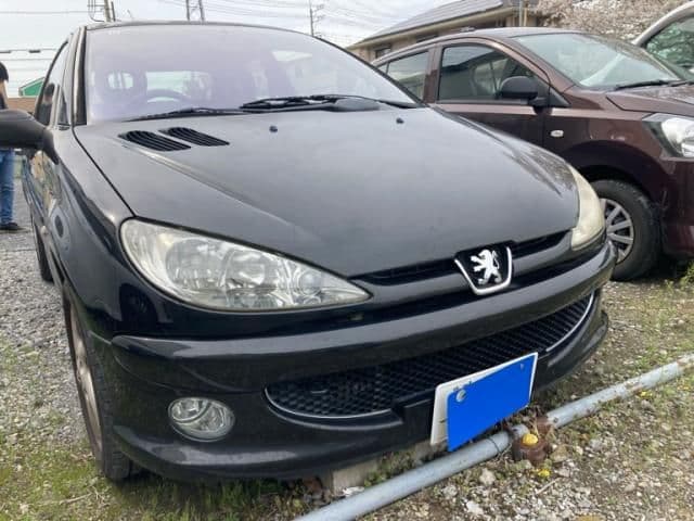 Car thumbnail 2