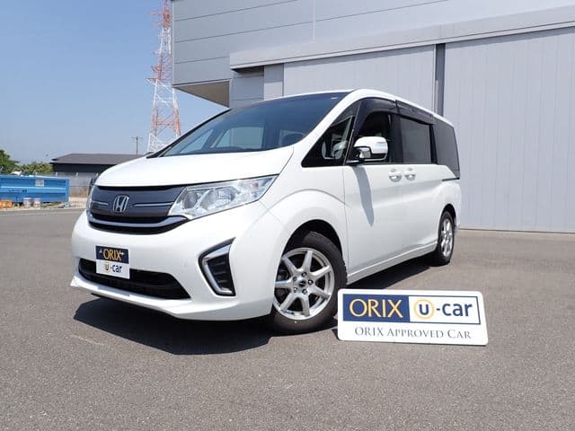 Car image 1