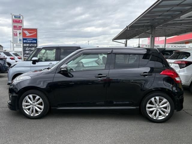 Car thumbnail 3