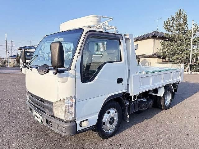 ISUZU