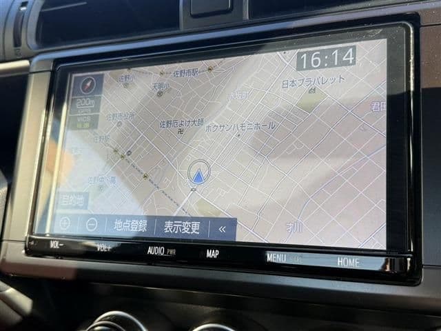 Car thumbnail 3