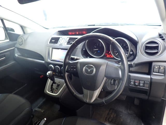 Car thumbnail 2