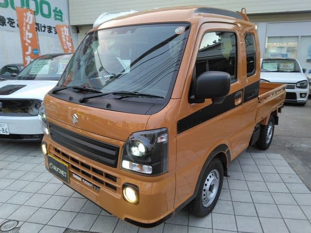 SUZUKI