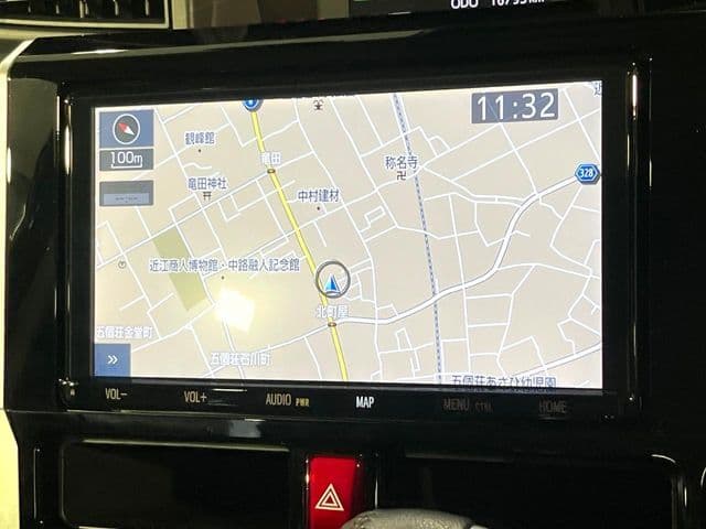 Car thumbnail 3