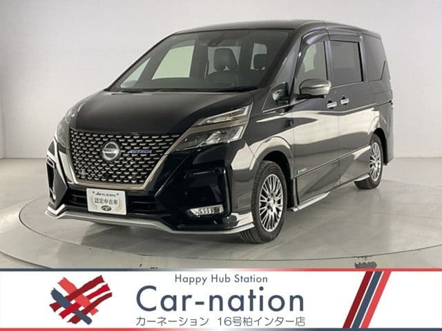 NISSAN