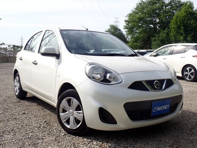 NISSAN