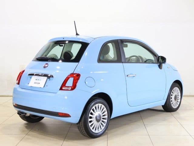 Car thumbnail 2