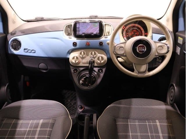 Car thumbnail 3