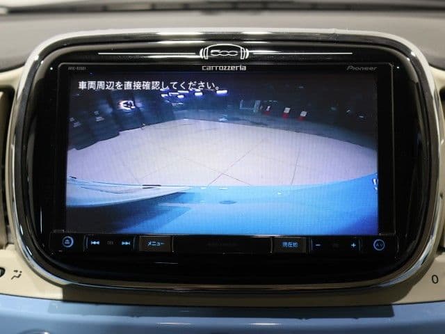 Car thumbnail 4