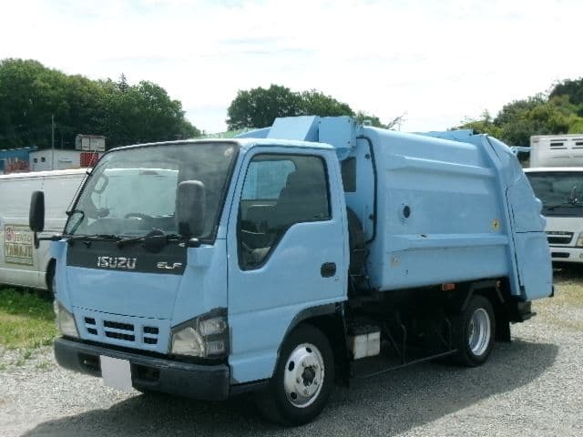ISUZU