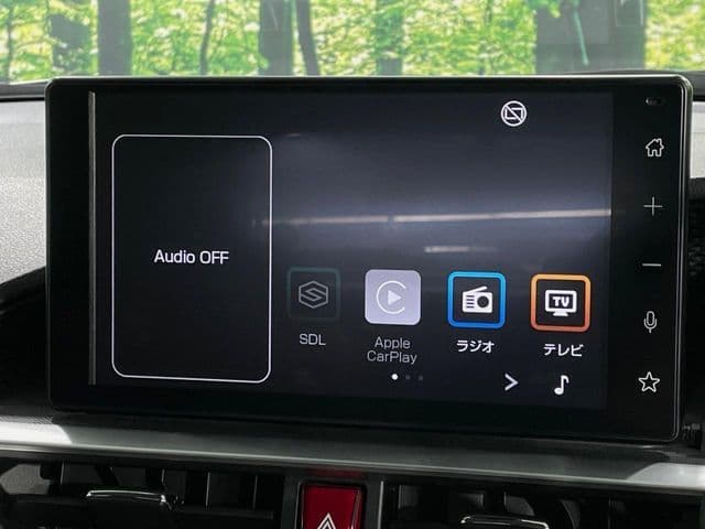 Car thumbnail 3