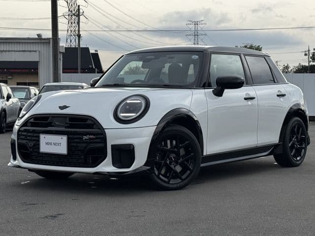 Car image 1