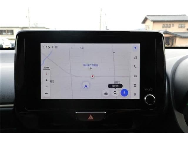 Car thumbnail 3