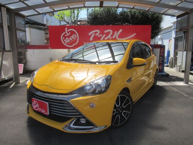 Car image 1