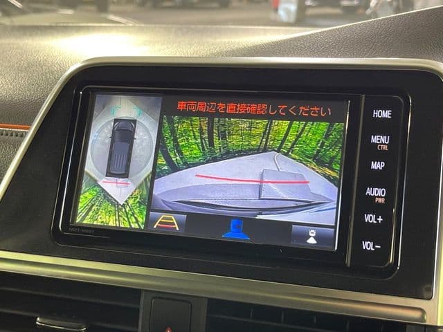 Car thumbnail 3
