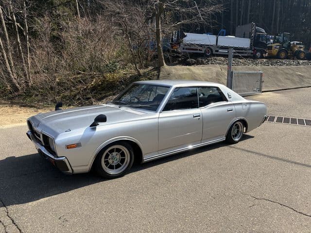 NISSAN