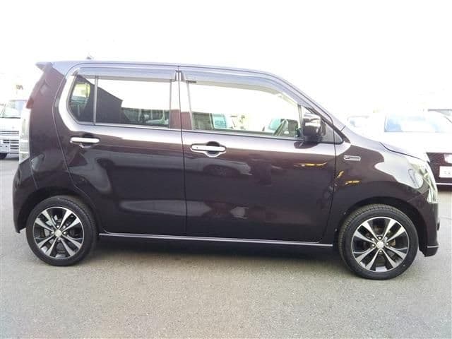 Car thumbnail 3