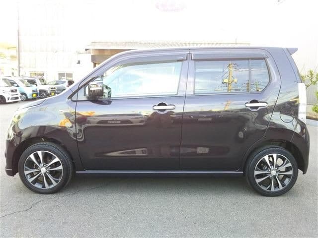 Car thumbnail 4