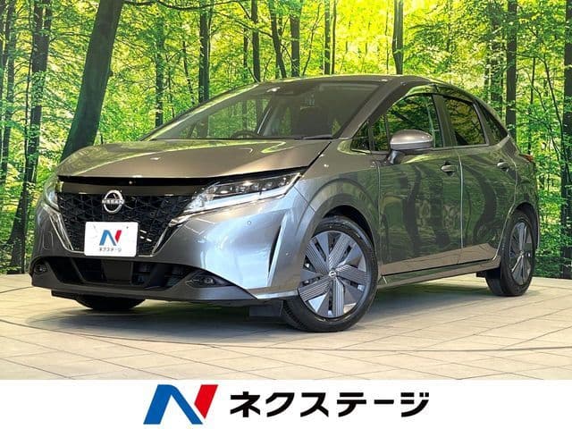 NISSAN