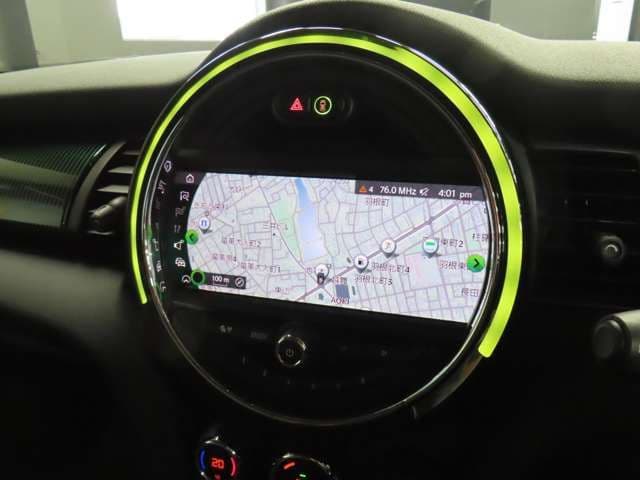 Car thumbnail 3