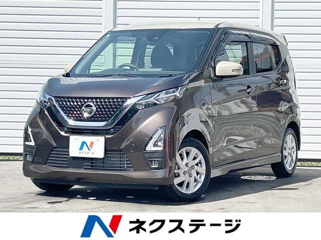NISSAN