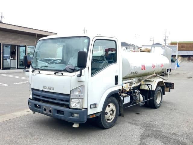 ISUZU