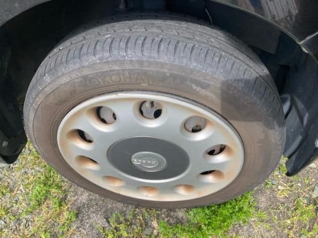 Car thumbnail 3