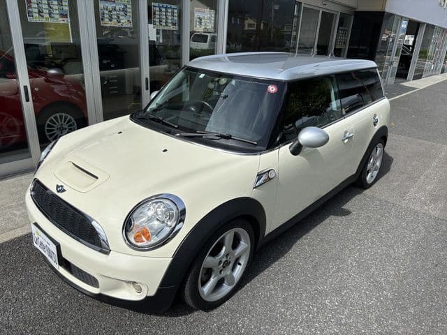 Car thumbnail 2