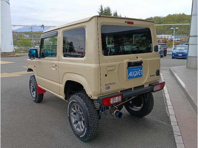 Car thumbnail 2