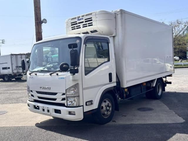 ISUZU
