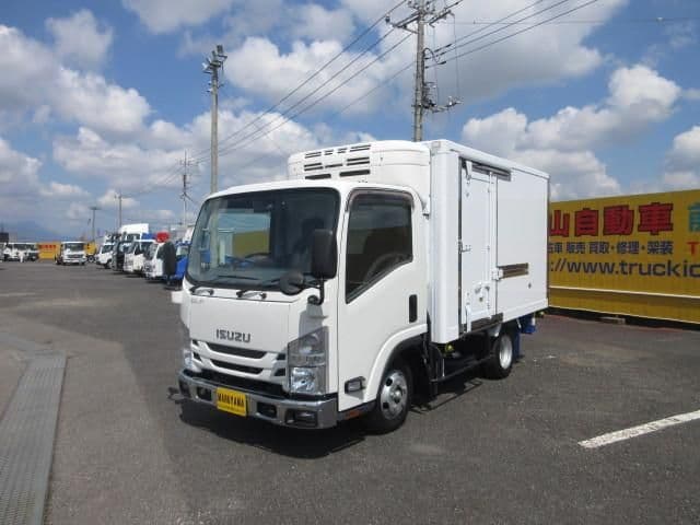 ISUZU