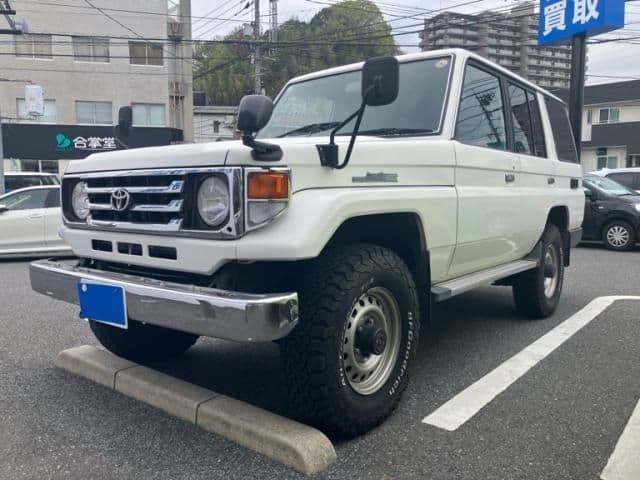 Car thumbnail 2
