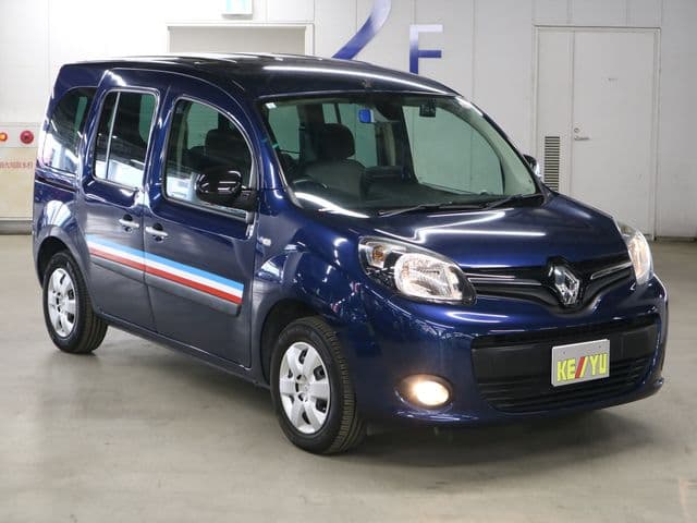 Car thumbnail 4
