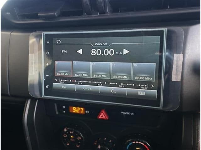 Car thumbnail 3