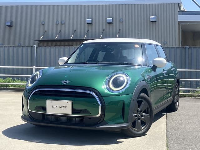 Car image 1