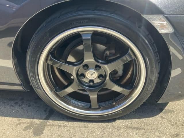 Car thumbnail 3