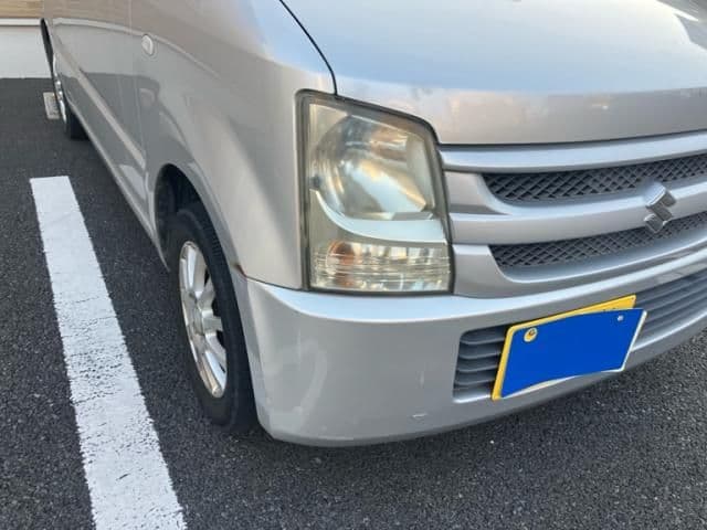 Car thumbnail 3