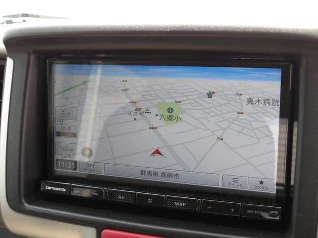 Car thumbnail 4