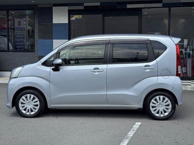 Car thumbnail 2