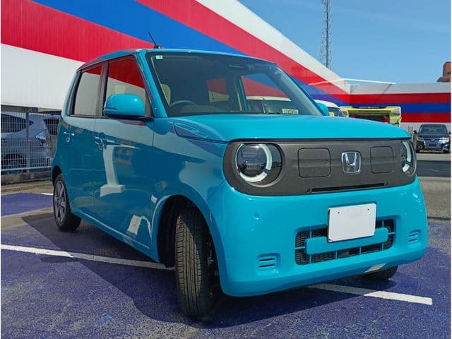 Car thumbnail 3