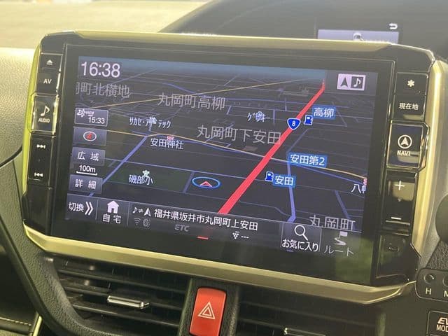 Car thumbnail 3