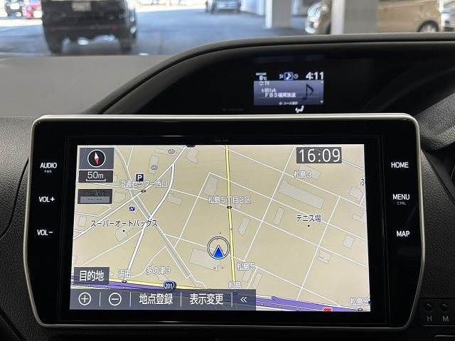 Car thumbnail 3