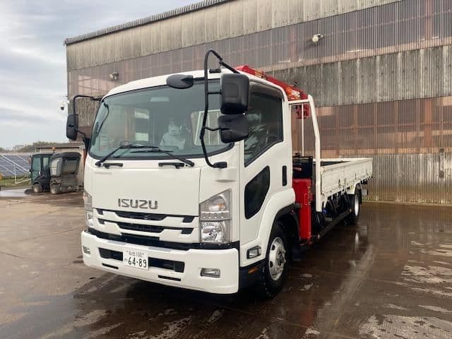 ISUZU