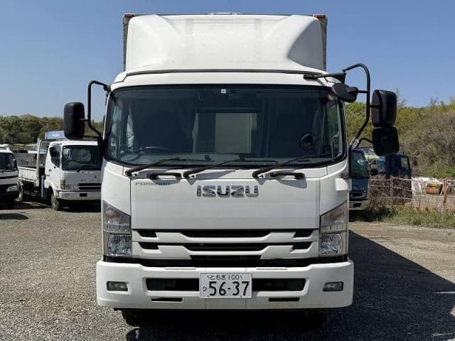 ISUZU